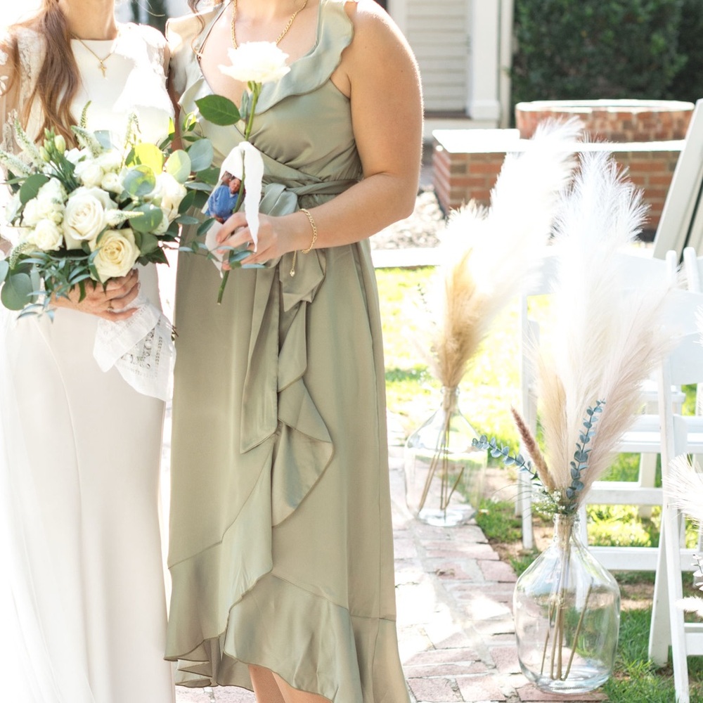 Show Me Your Mumu Samantha Wrap Dress in Moss - size large